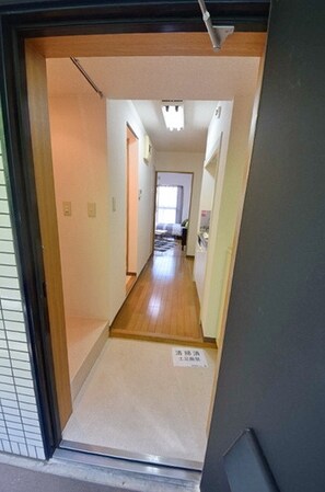 ホワイトレジデンスの物件内観写真